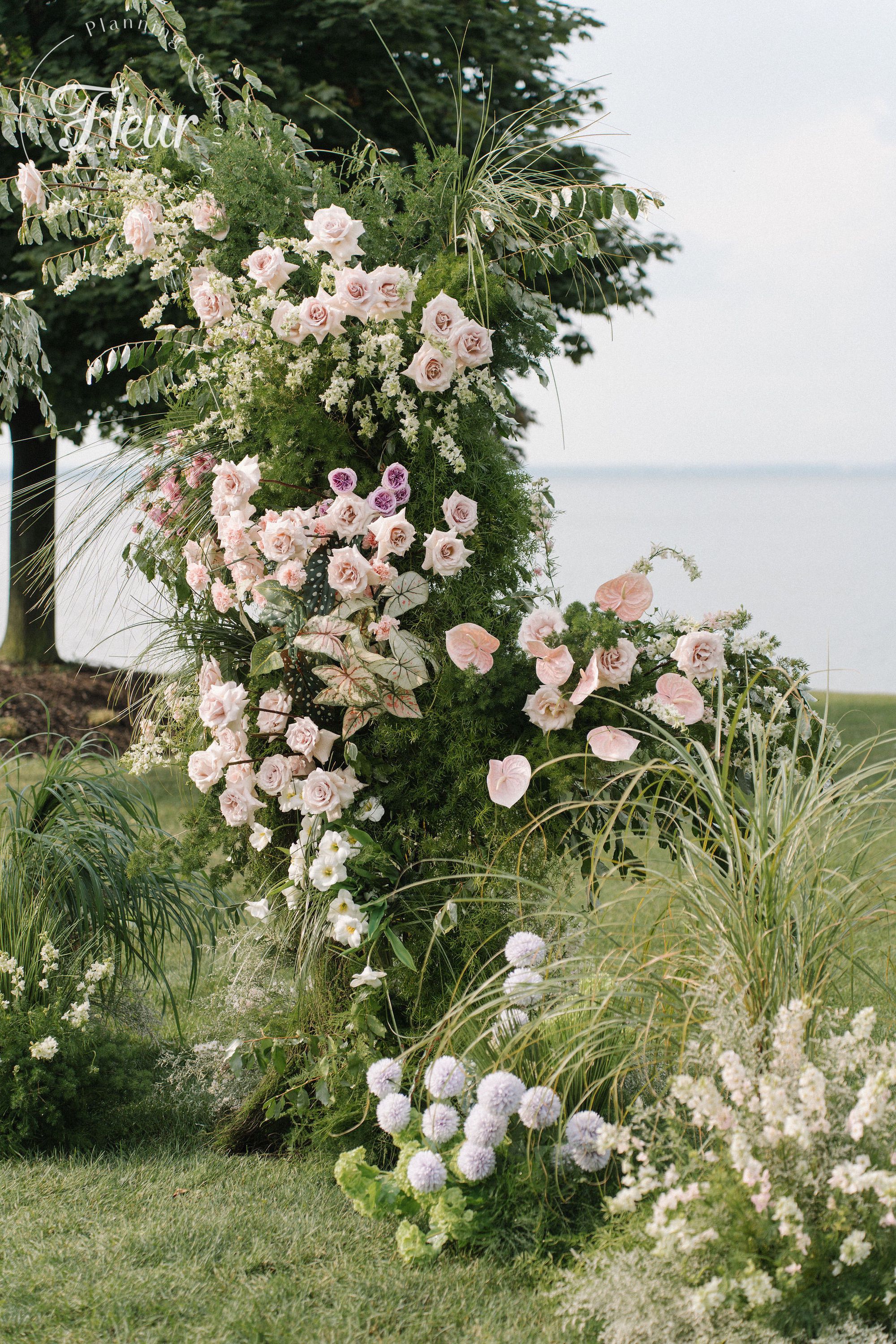 fleurweddings_edgewatermanor_catherinesite9