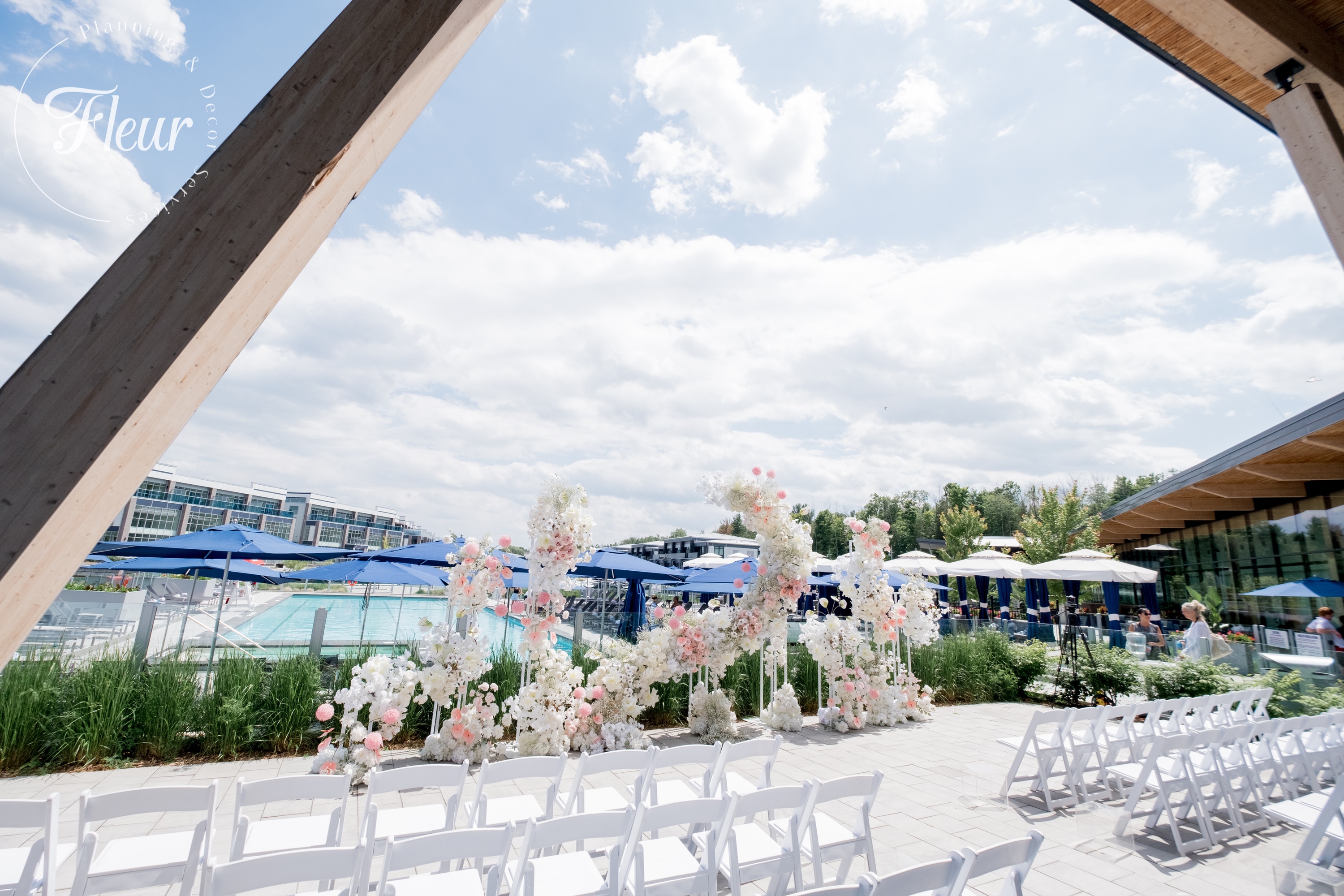 fleurweddings_fridayharbourresort_gracesimon30